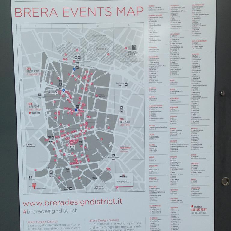 Zebra Rosso Lägenhet Milano Exteriör bild